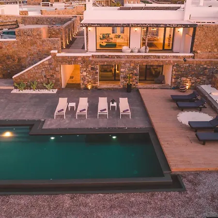 Shark Luxury Villa Vila *